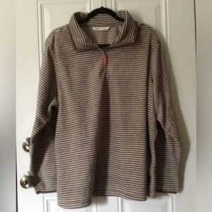 Old Navy performance fleece quarter zip pullover